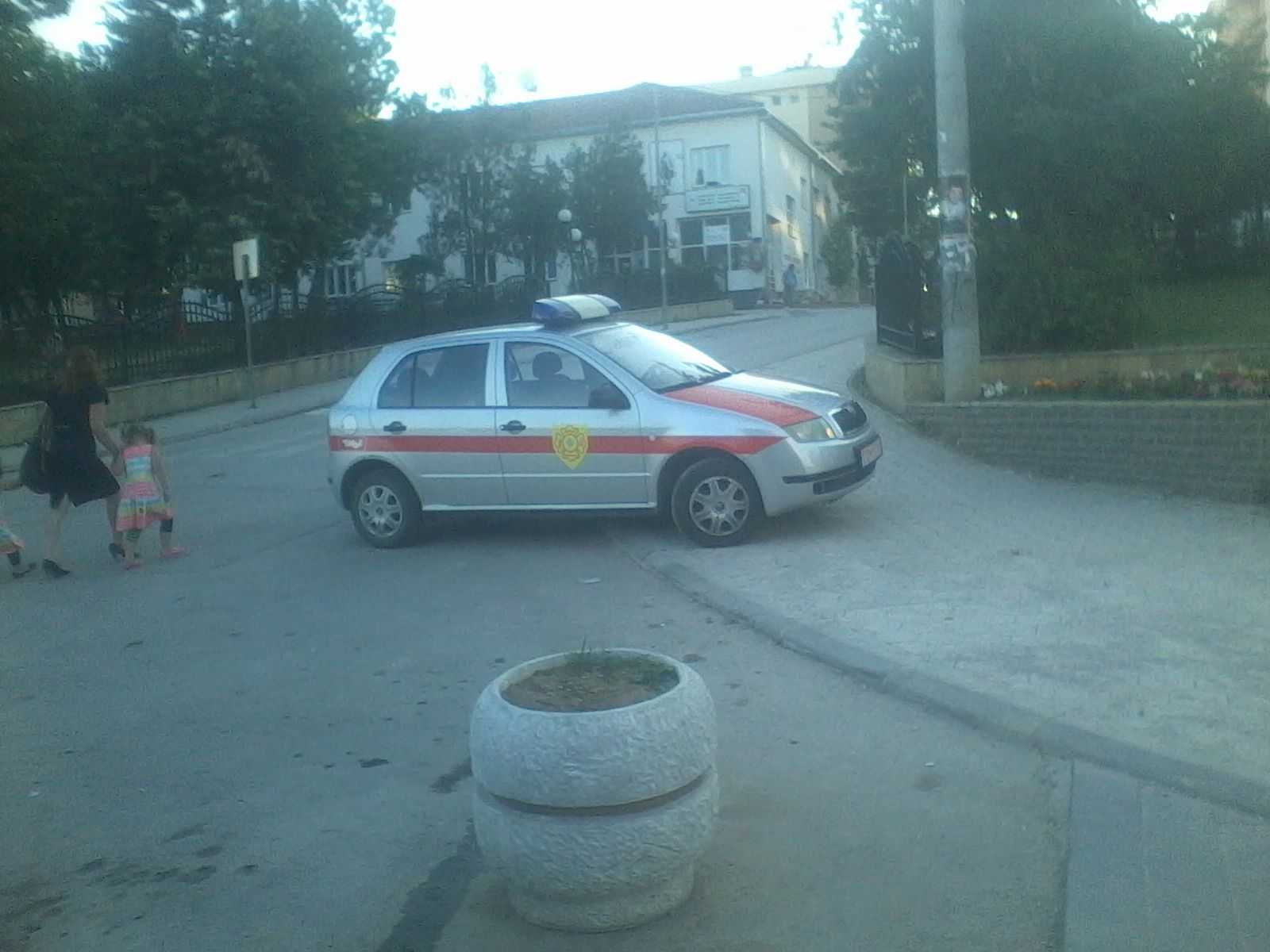 Qysh me u parku si polic 6